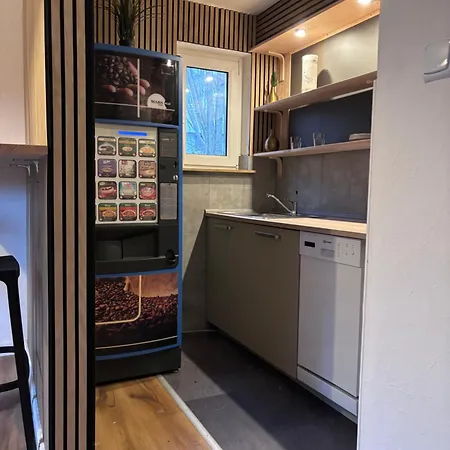 Komfortzimmer #5 Fuer Zwei Reisende Mit 2 Betten, Gemeinschafts Bad Und Kueche Netphen